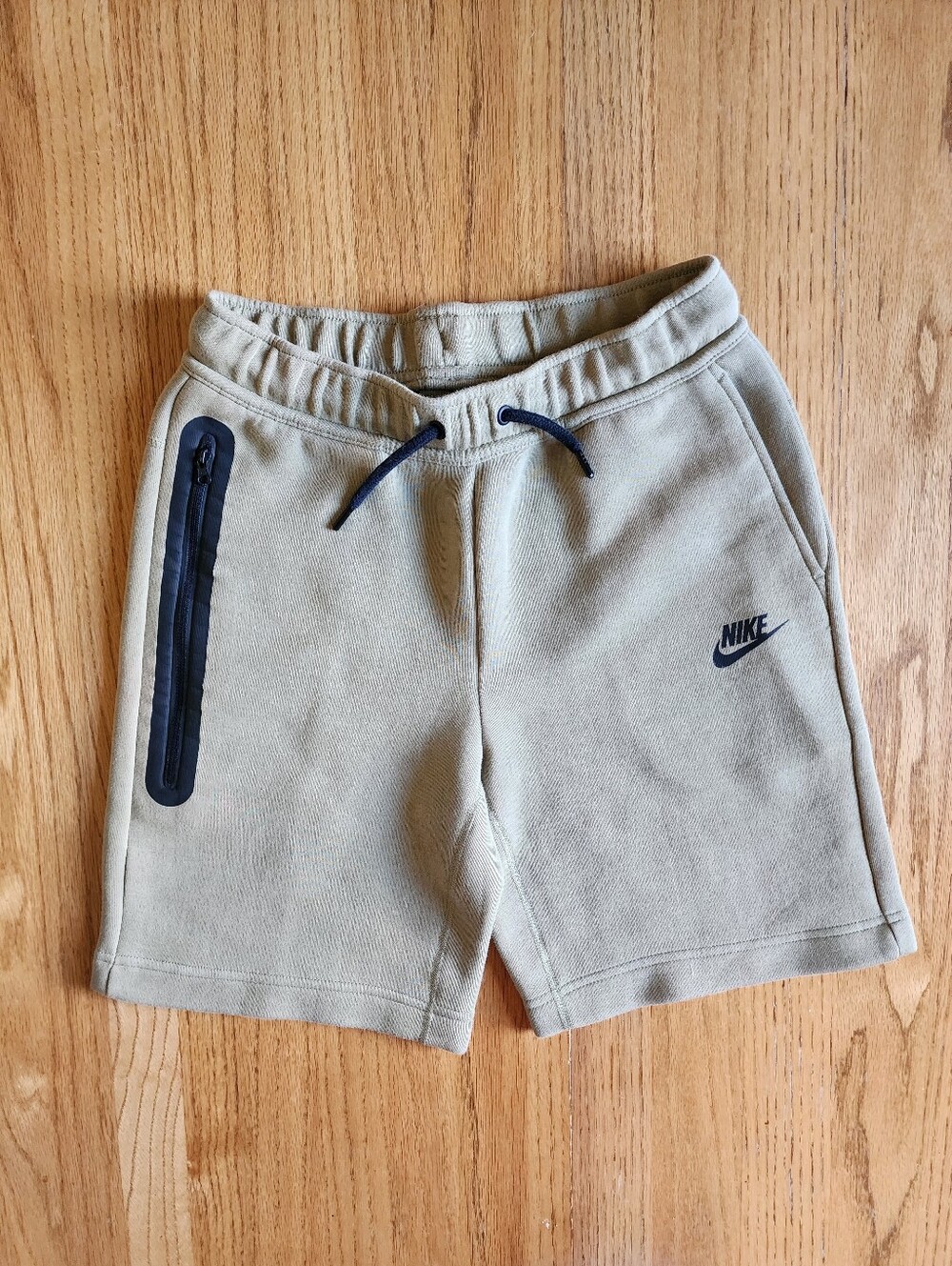 Nike Tech Boy's Tan Casual Loungewear Sportswear Sweatshorts Large L